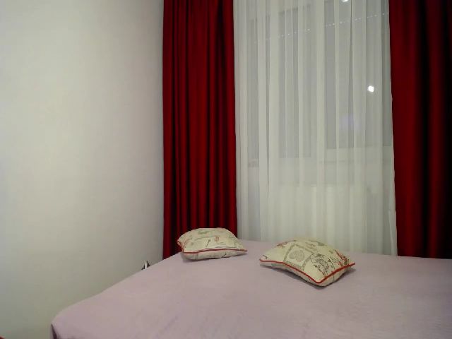 Live sex webcam photo for JhoannaSS #254477113