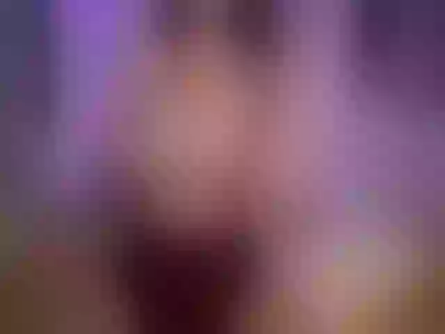 Live sex webcam photo for ITakeUrBreath #262518510