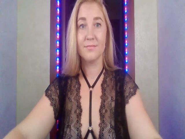 Live sex webcam photo for Ollydoll1 #263363972