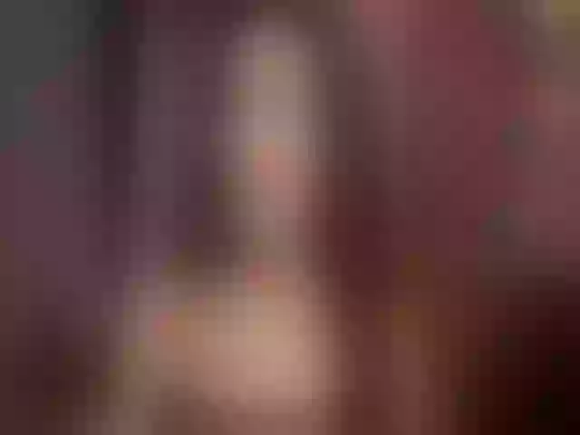 Live sex webcam photo for ITakeUrBreath #253663199