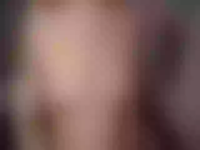 Live sex webcam photo for Noonalatin #254809214