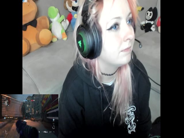 Live sex webcam photo for PrincessBluu #254623414