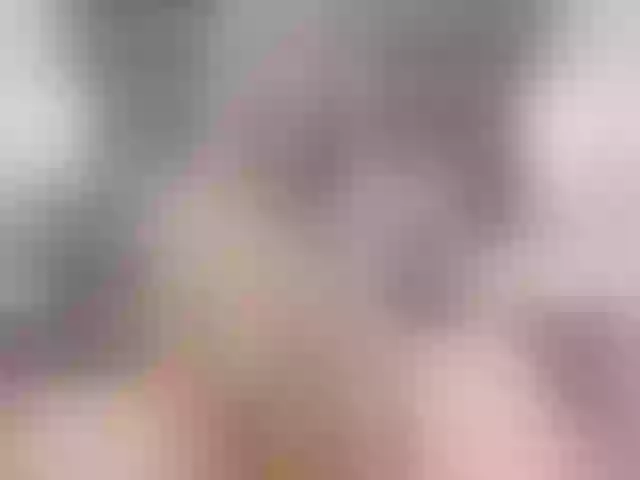 Live sex webcam photo for EllaDavs #258135111