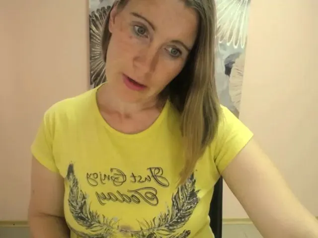 Live sex webcam photo for ChloePlay #253856736