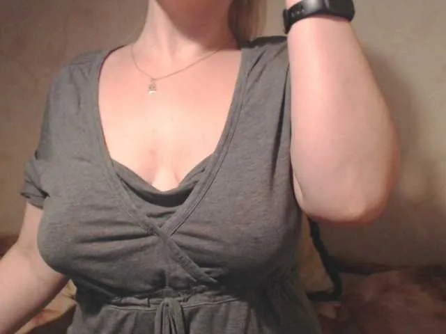 Live sex webcam photo for infinity4u #240980902