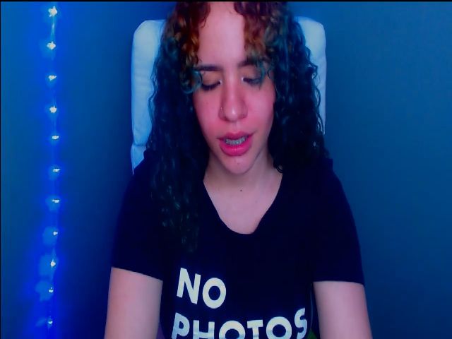 Live sex webcam photo for Tattiana_love #253043836