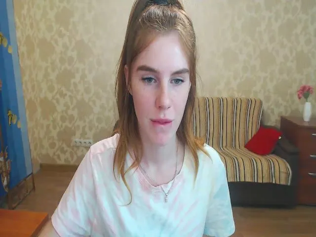 Live sex webcam photo for Vesnyshka #265073289