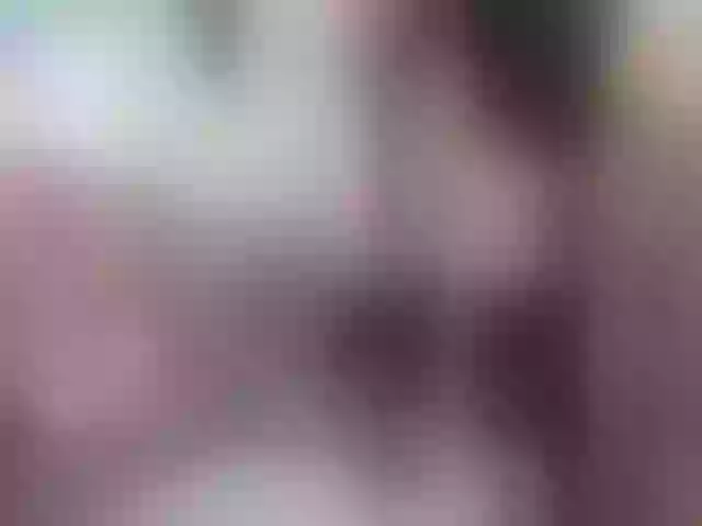 Live sex webcam photo for Lolapurple1 #262061760