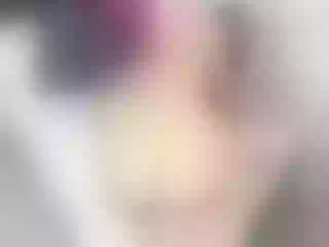 Live sex webcam photo for StormiSquirt #253968797