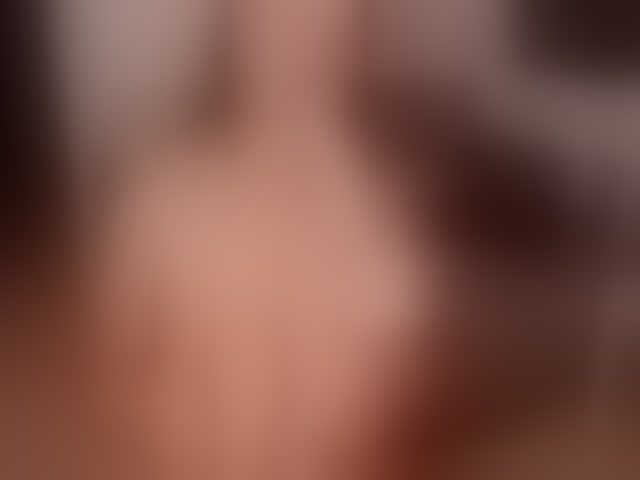 Live sex webcam photo for AmberCrosss #257316163