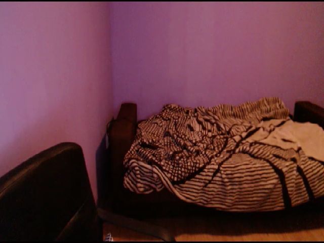 Live sex webcam photo for LoveJulliette #253143630