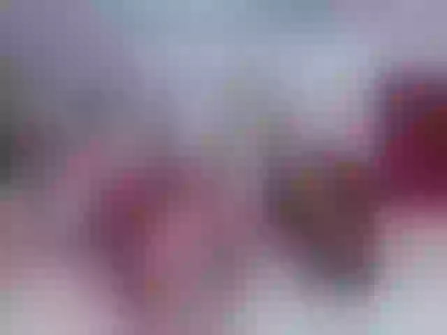 Live sex webcam photo for MommyWetBush #262278265