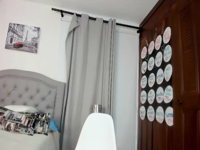 Live sex webcam photo for Zammara #255081010