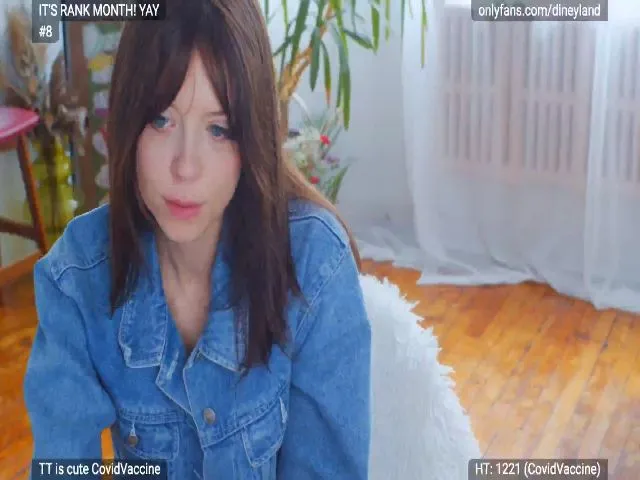 Live sex webcam photo for diney_ #255148245