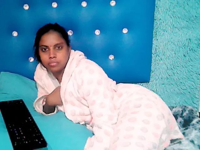 Live sex webcam photo for Indianpride #258392912