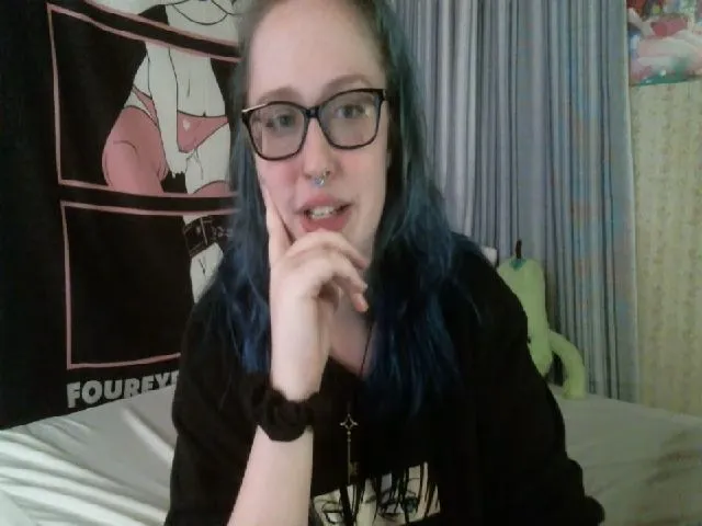 Live sex webcam photo for CosmicNova #253704184