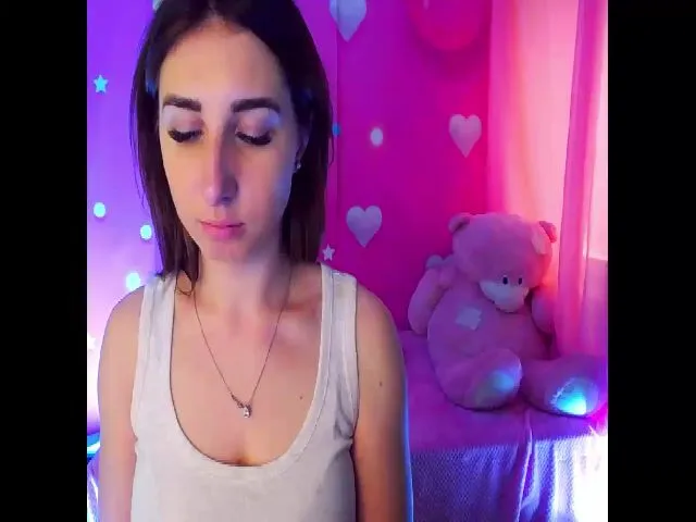 Live sex webcam photo for Izabel_J_ #255883402