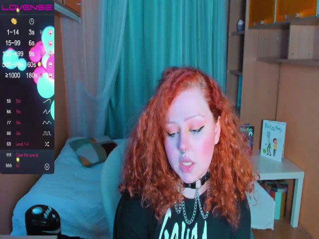 Live sex webcam photo for BitchofSun #258352337