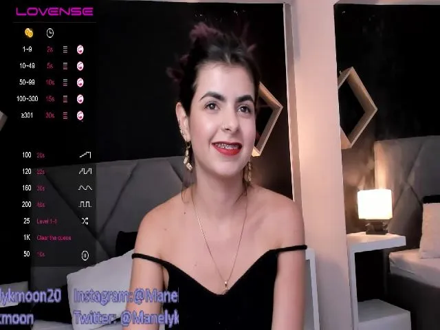 Live sex webcam photo for Manelyk_m #263927226