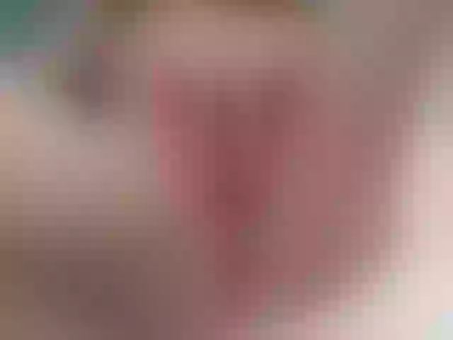 Live sex webcam photo for KianaAnna7 #255927992