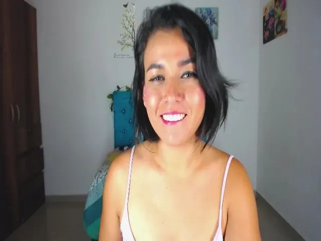 Live sex webcam photo for Eva_08 #260202498