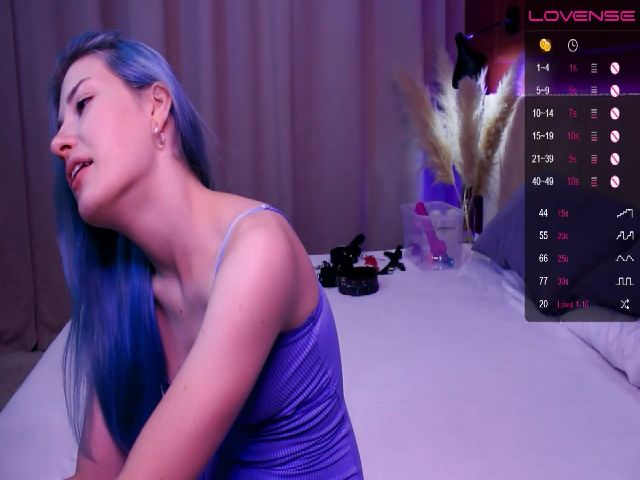 Live sex webcam photo for Purple_Foxy #254304230