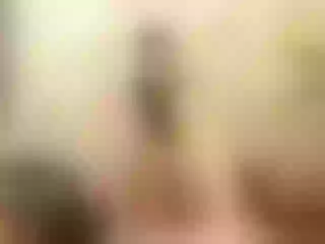 Live sex webcam photo for LouiseJenkin #256706619