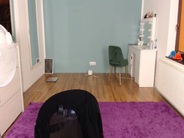 Live sex webcam photo for Conny___ #259630556