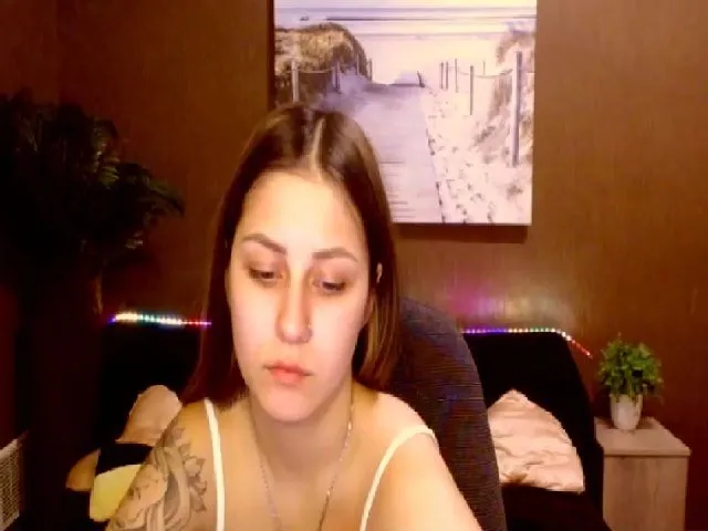 Live sex webcam photo for MsDream_ #256972188