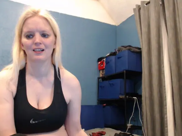 Live sex webcam photo for SexxySouthern #253993244