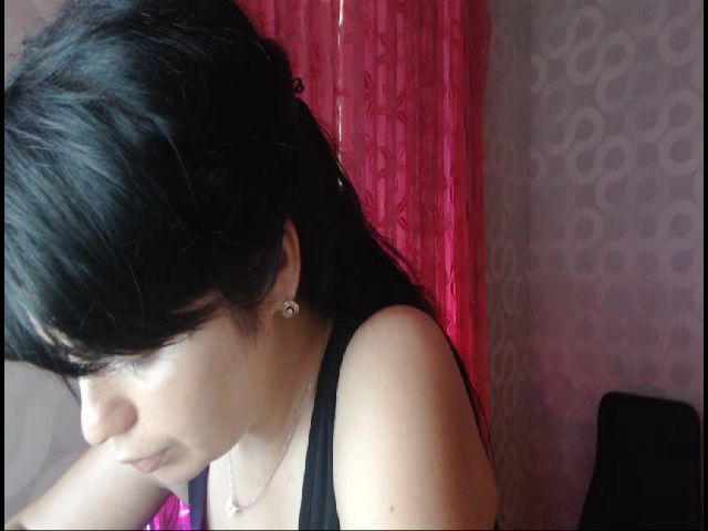 Live sex webcam photo for SamntaDiamond #255020913