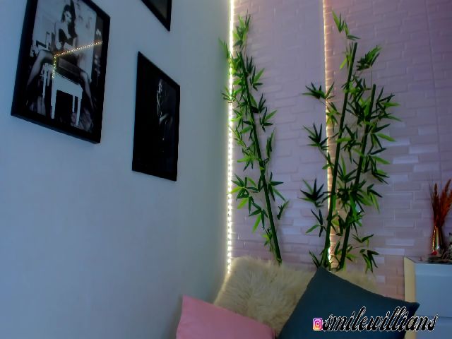 Live sex webcam photo for Lorenwillians #259984780