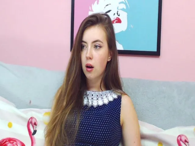 Live sex webcam photo for TaminaRey #252498764