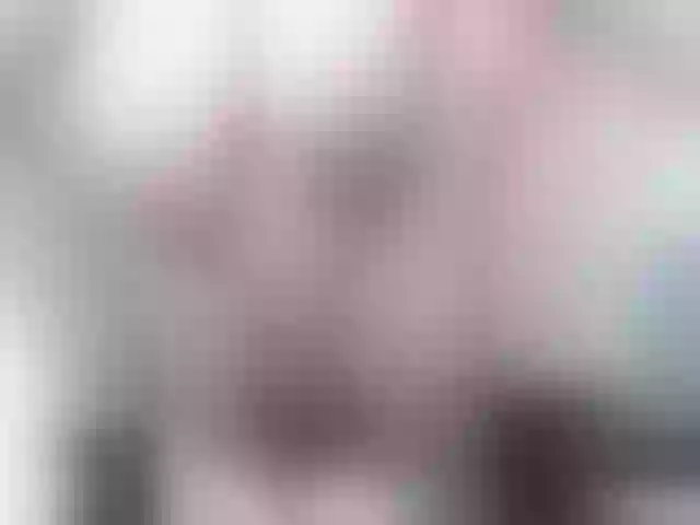 Live sex webcam photo for Nikole_666 #257055723