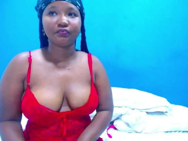 Live sex webcam photo for kendall-tasha #263982094