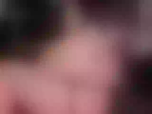 Live sex webcam photo for JenniferLuvv #255893998