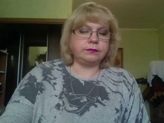 Live sex webcam photo for LOLA88888 #241430486