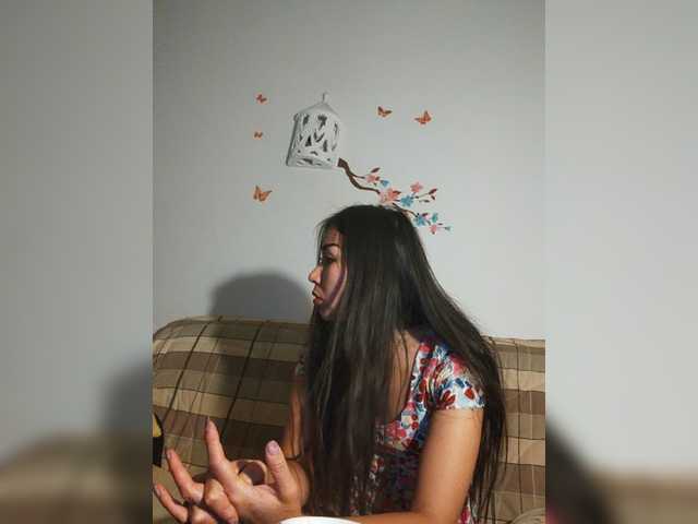 Live sex webcam photo for Milena0606 #247086103