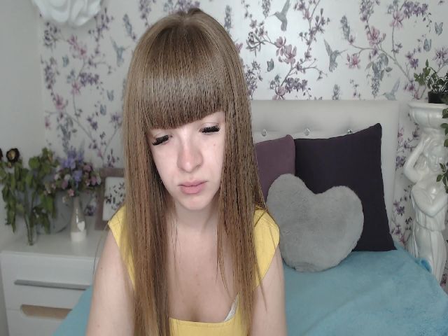 Live sex webcam photo for Ssexy_Kitty #252782567