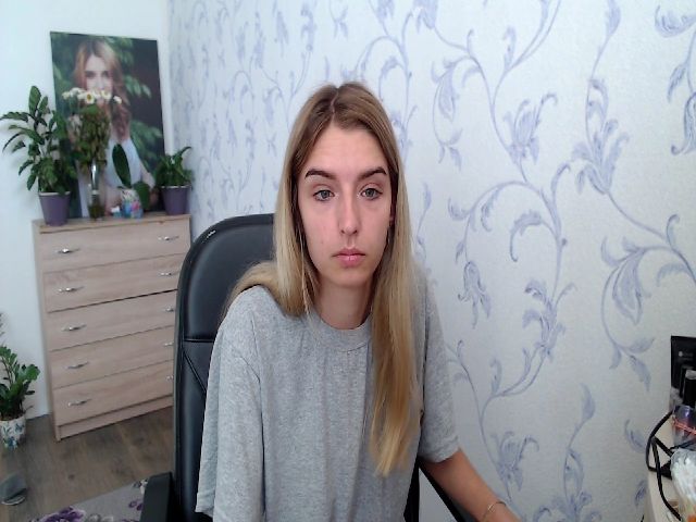 Live sex webcam photo for Springibabby #256677736