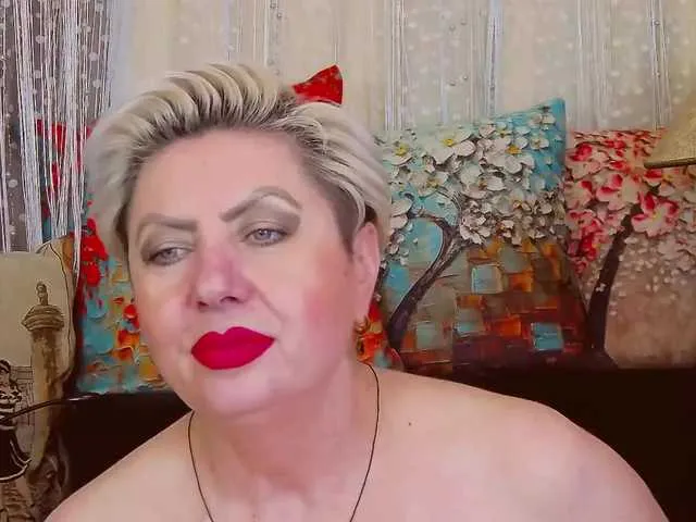 Live sex webcam photo for PoshLadyx #246239516