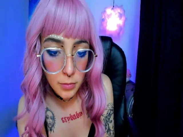 Live sex webcam photo for Angelsiinner #252589911