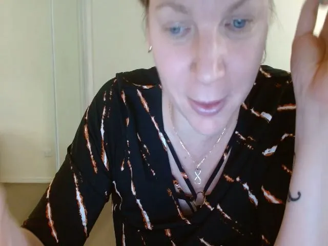 Live sex webcam photo for eva_sirenity #259053094