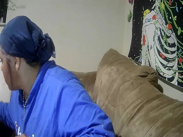 Live sex webcam photo for Lilmisspurp #256175351