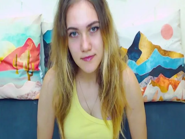 Live sex webcam photo for NancyYounq #264956518