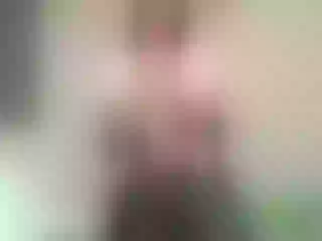 Live sex webcam photo for MadelinLove #255548527