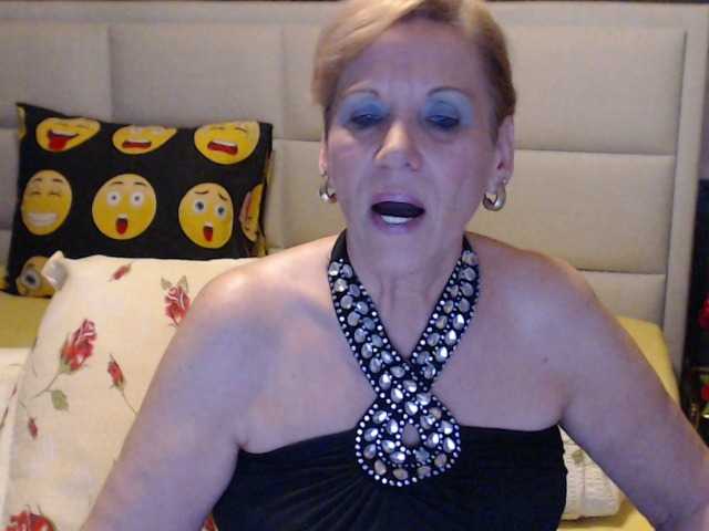 Live sex webcam photo for ANGELGRANNY #252879789