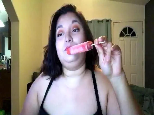 Live sex webcam photo for laylabunnyhot #254378646