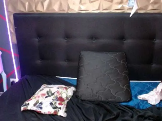 Live sex webcam photo for CarlaAdams #247514755