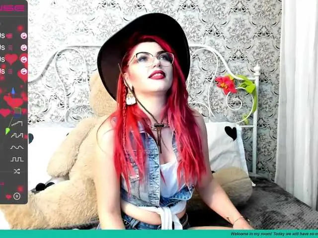Live sex webcam photo for AkashaQueen #241163583